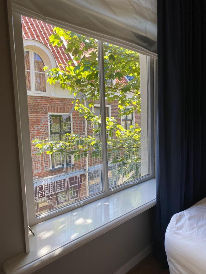Heritage 17Th Century City Apartment Monsieur Philippe Leeuwarden Eksteriør bilde