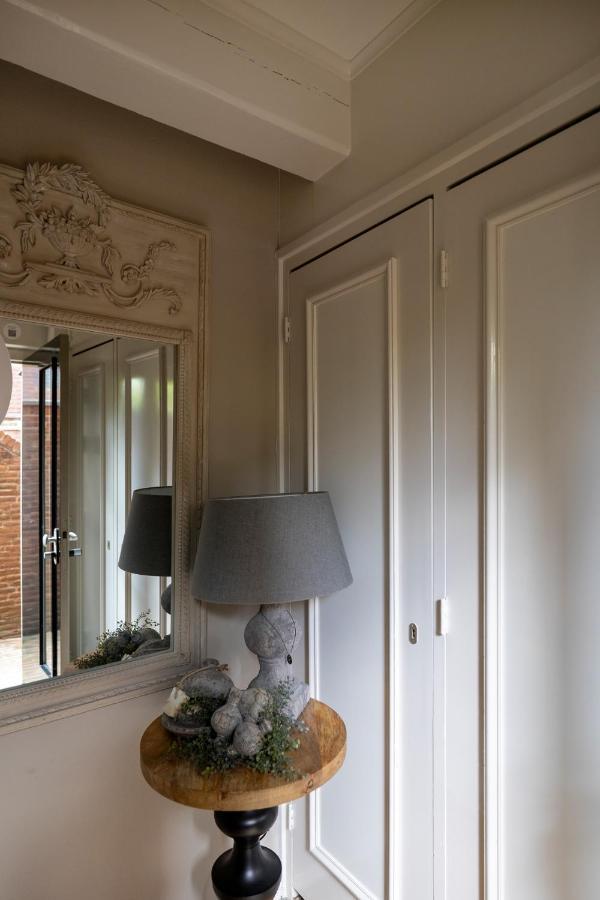 Heritage 17Th Century City Apartment Monsieur Philippe Leeuwarden Eksteriør bilde